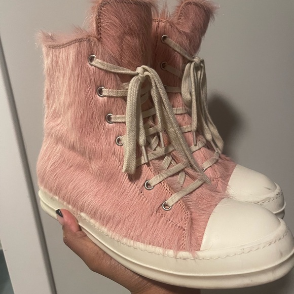 Rick Owen’s pink strobe sneakers - Picture 3 of 10